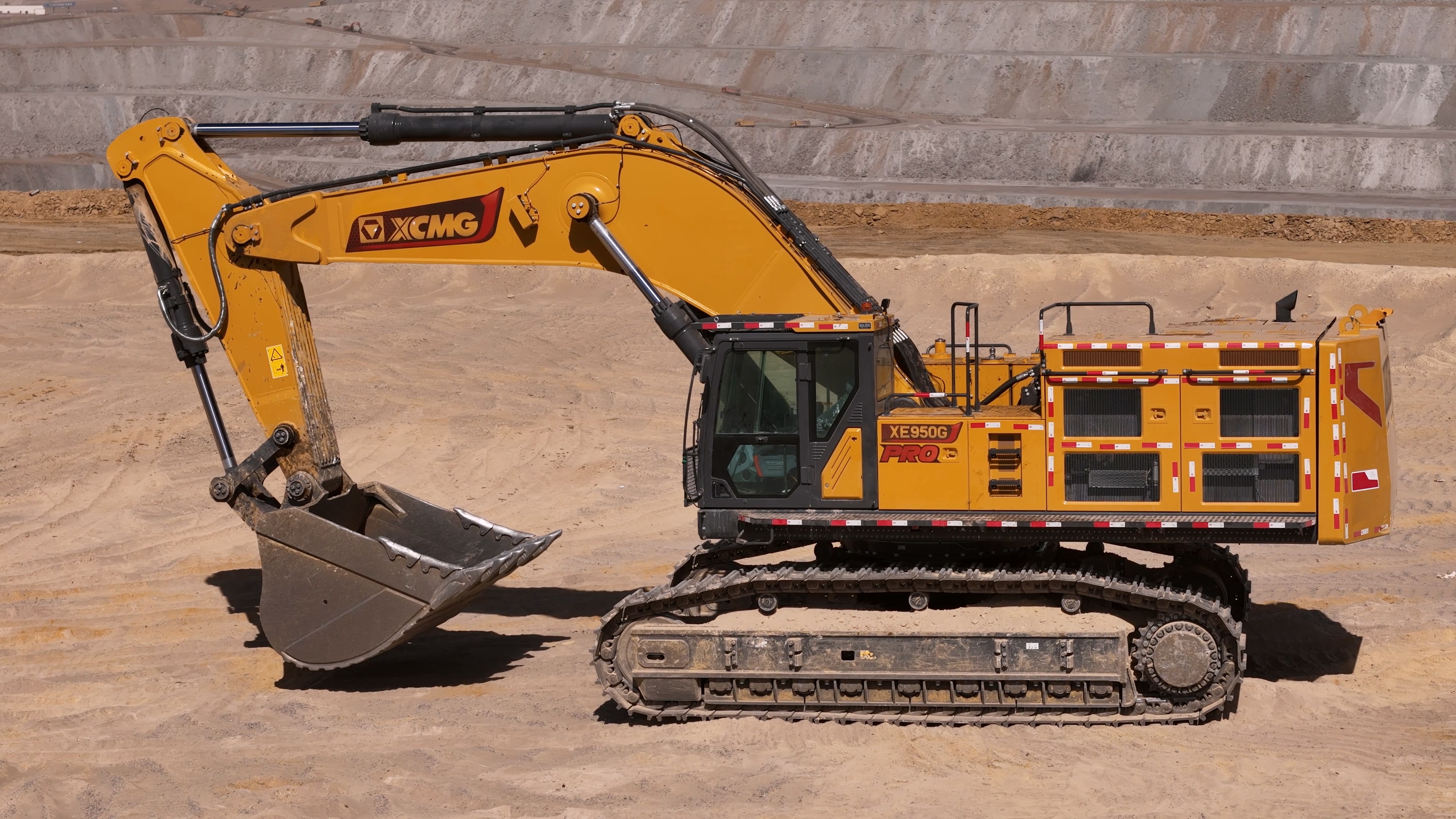 “油”我掌控，，，， “省”者为王！888电子XE950G Pro矿用挖掘机票鹄氘选